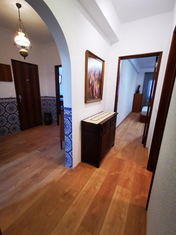 Gustavo'S Place 锡尼什 外观 照片